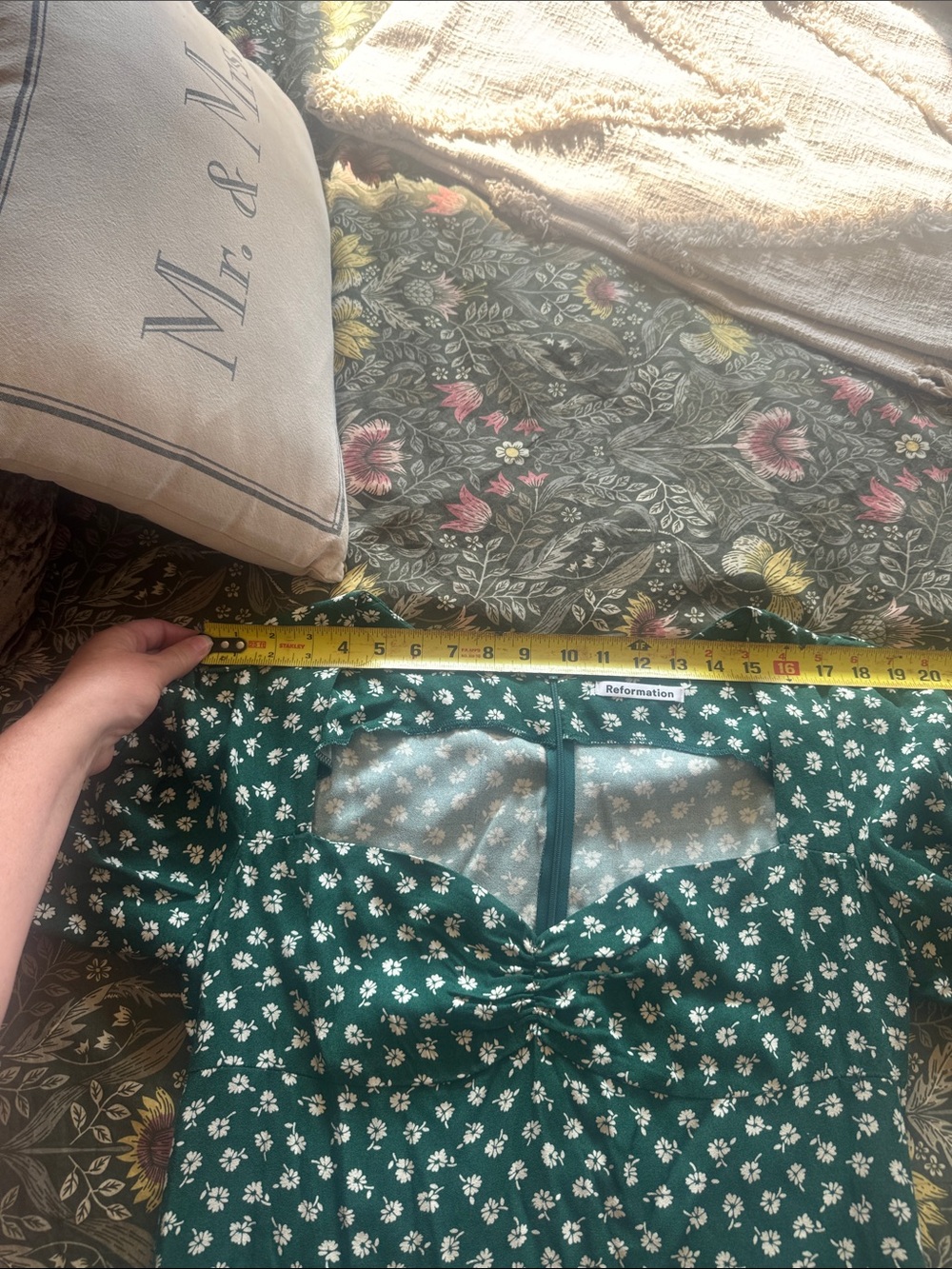 Reformation Green Floral Midi Dress with Puff Sleeves - Picture 6 of 9